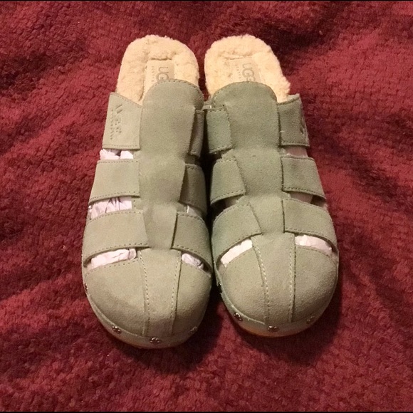 Women’s sea foam-green Sherpa lined ~UGG clogs/ 7 - Picture 7 of 7